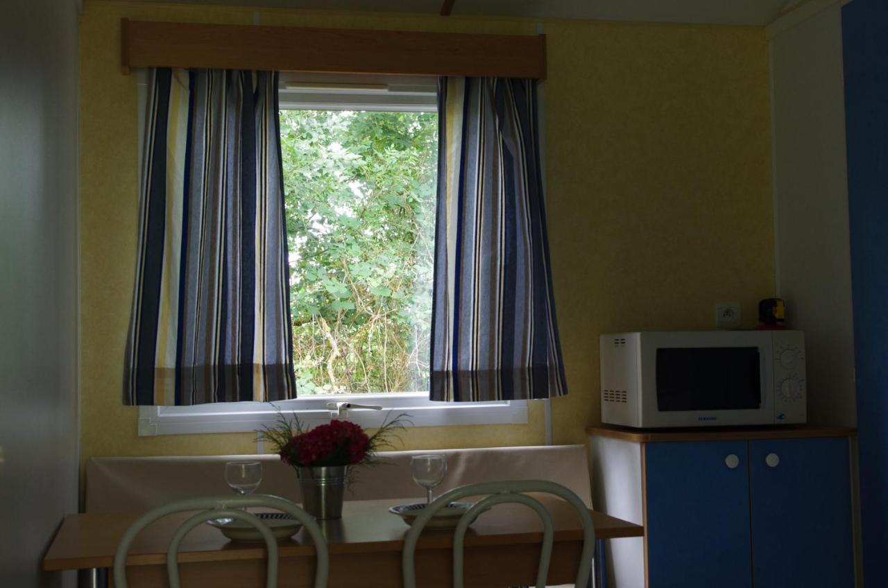 Camping La Bergerie Hotell La Chapelle-Achard Rom bilde